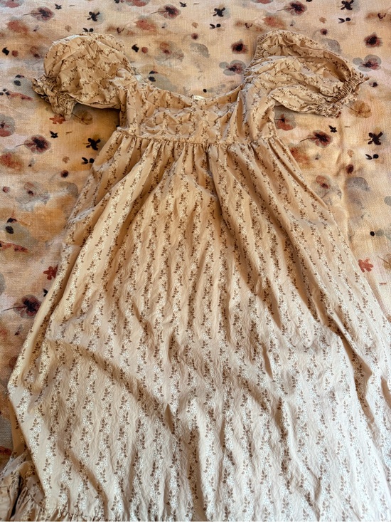 Noralee Dresses & Skirts - Beige Floral Maxi Dress with Puff Sleeves